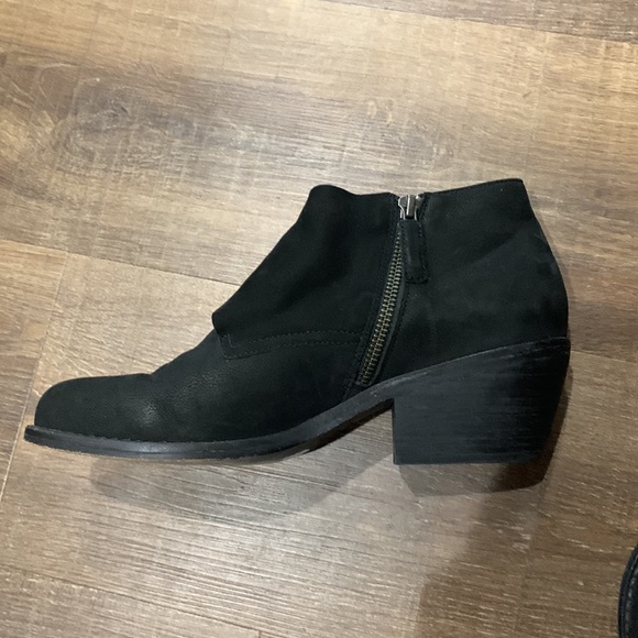 EILEEN FISHER Black Oiled Leather Ankle Boots - sz 9.5 - Picture 11 of 15